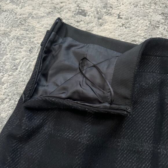 J. Crew Wool Skirt - Size 0 - Picture 5 of 7